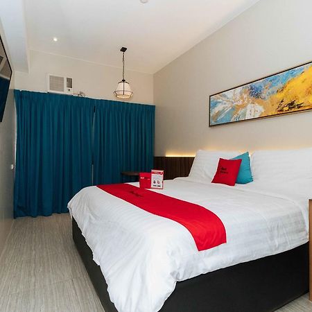 Hotel Reddoorz Premium Near Ust Hospital à Manille Extérieur photo
