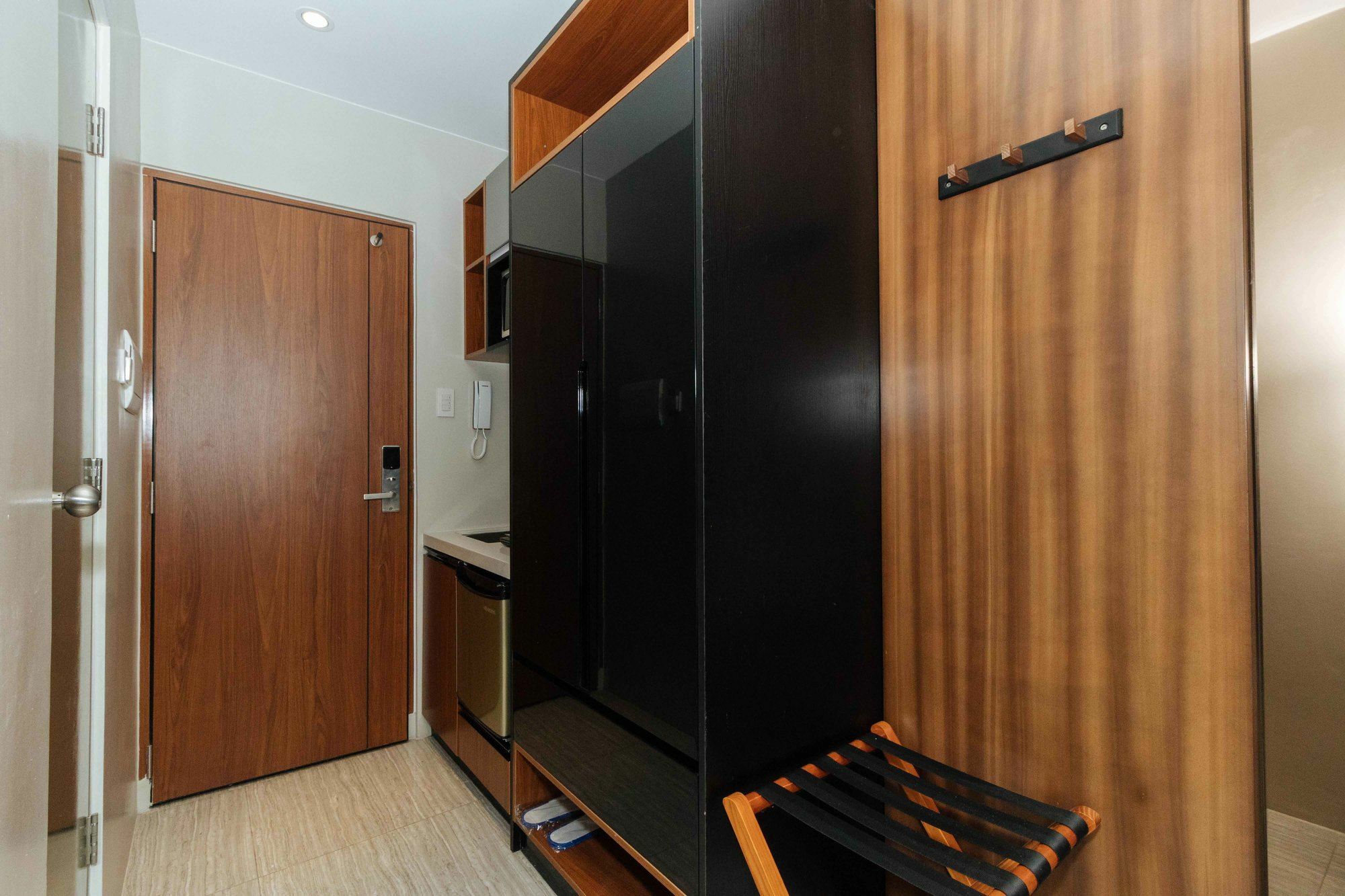 Hotel Reddoorz Premium Near Ust Hospital à Manille Extérieur photo